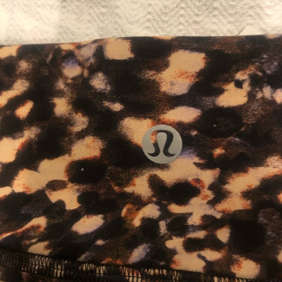 Lululemon Invigorate High-Rise Tight 25" NWOT - Picture 15 of 16